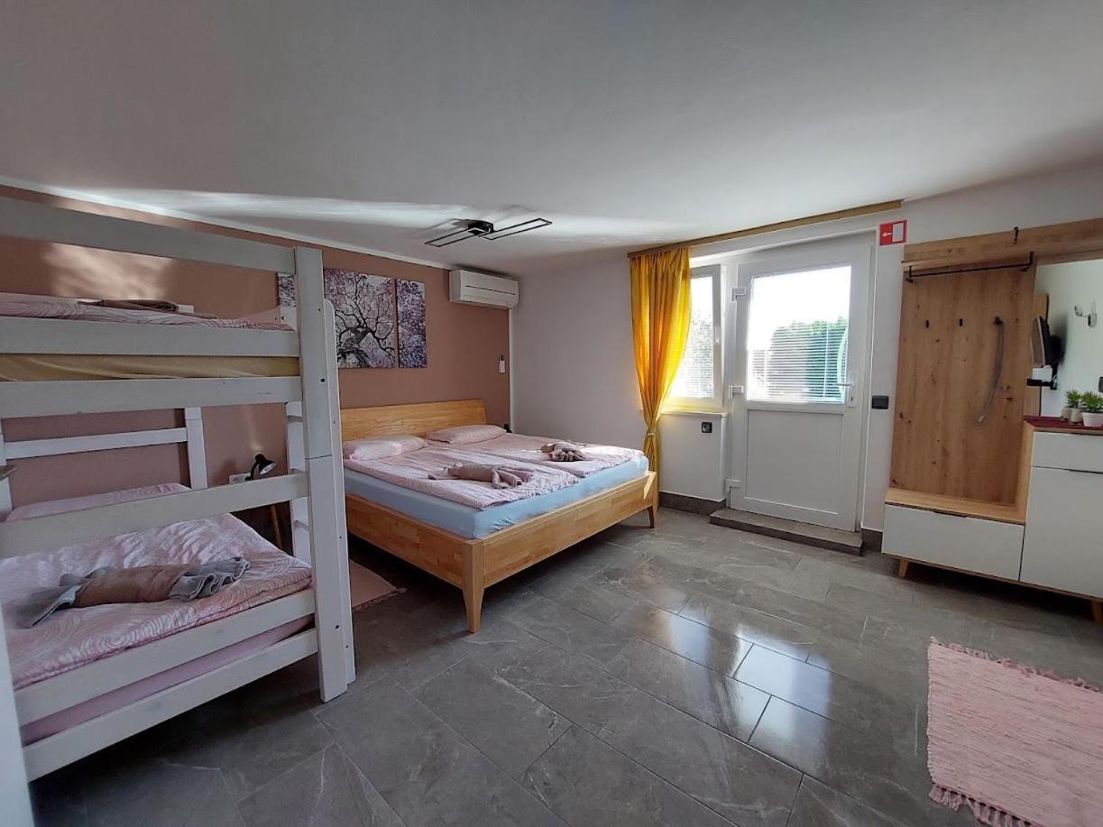 Apartma Zirovnik Cerklje na Gorenjskem Zewnętrze zdjęcie